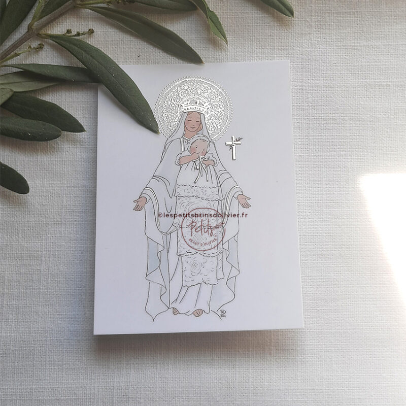 Image signet de baptême Notre-Dame de France finition dorure or - Avec un bébé en robe ancienne et petit béguin en dentelle - consécration à la Vierge Marie - Illustration originale ©Les Petits Brins d'Olivier - Isabelle Monnerot-Dumaine