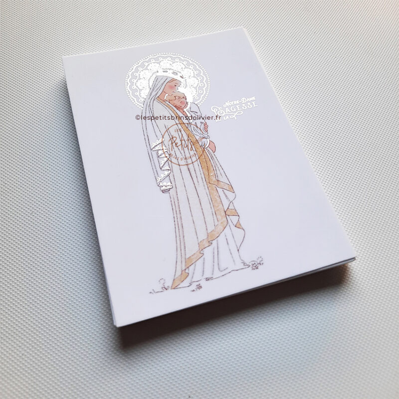 Image signet de baptême Notre-Dame de la Sagesse, finition dorure "Or". Illustration originale ©Les Petits Brins d'Olivier - Isabelle Monnerot-Dumaine